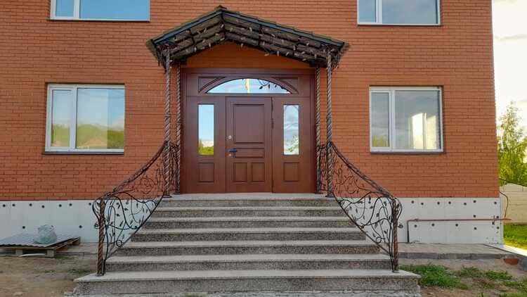 Открывающиеся ворота Дзержинский